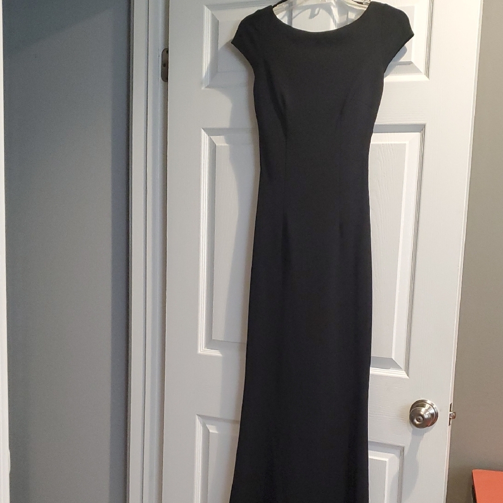 Katie May Classic Evening Black Cap Sleeve Maxi Dress With Detailed Back - Picture 4 of 10